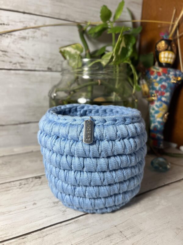 Crochet ribbon basket